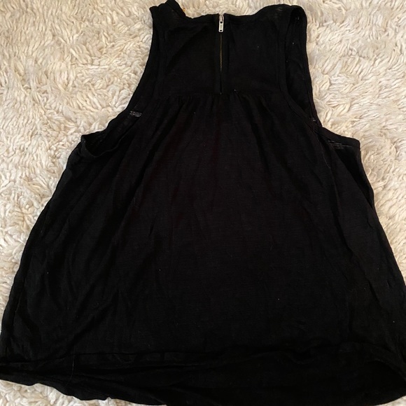 american eagle tank top with zipper back - Picture 3 of 3
